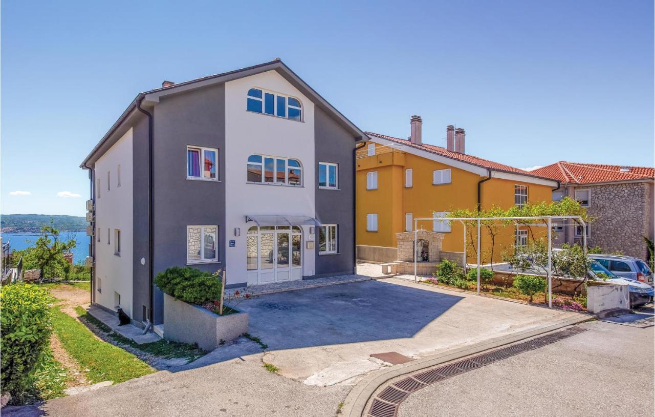 Stunning Apartment In Crikvenica With Wifi Εξωτερικό φωτογραφία